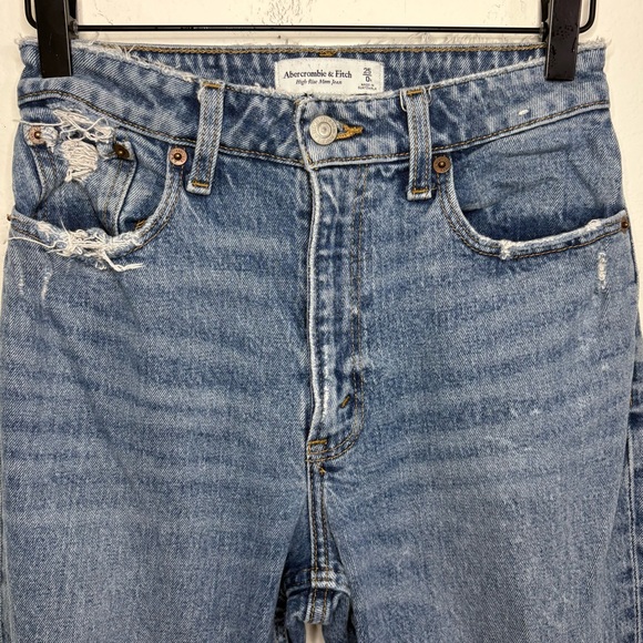 Abercrombie & Fitch Distressed High RIse Mom Jeans - Picture 2 of 12